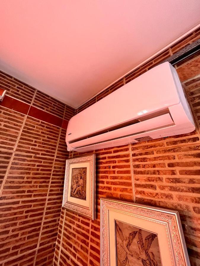 Habitacion Con Entrada Independiente Cerca Al Centro Historico Cartagena Exterior photo